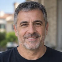 Manuel Mora